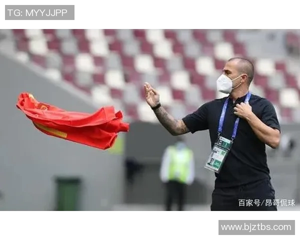 广州恒大连续四轮不胜，球迷怒喷主帅，要求更换帅位