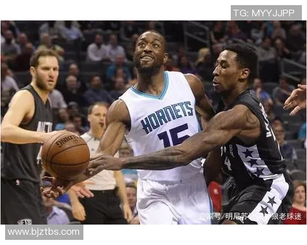 成都篮球队在世界杯预选赛积分榜上以95分稳居第一名引发关注