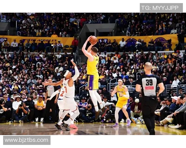 湖人官宣!哈登正式加盟,湖人阵容再添巨星 湖人官宣!哈登正式加盟,湖人阵容再添巨星